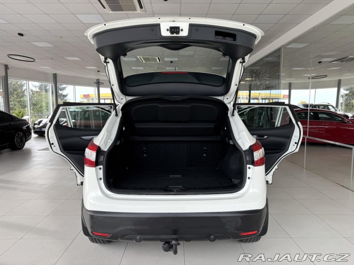 Nissan Qashqai 1,2DIG-T*Navi*Kamera*PDC* 2017