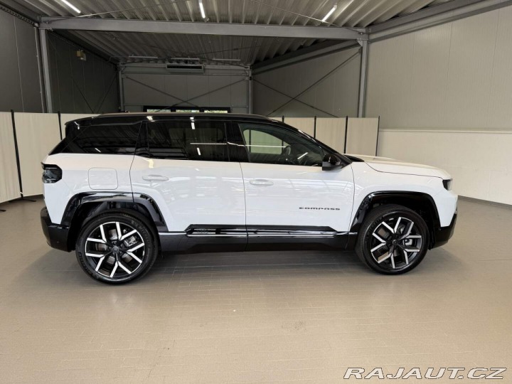 Jeep Compass Summit e-Hybrid Plug-in 2 2026