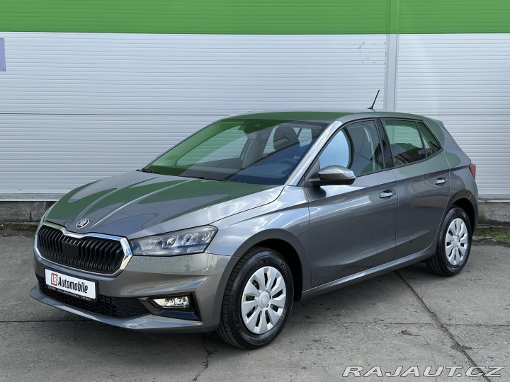 Škoda Fabia 1.0TSi Selection 95PS LED 2026