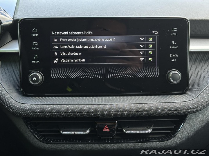 Škoda Fabia 1.0TSi Selection 95PS LED 2026
