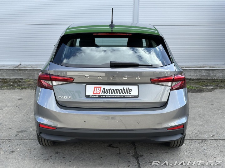 Škoda Fabia 1.0TSi Selection 95PS LED 2026