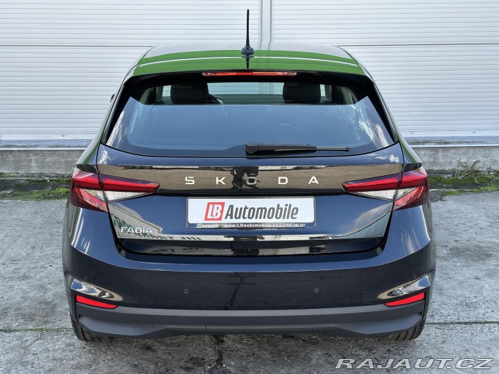 Škoda Fabia 1.0TSi Selection 95PS LED 2026