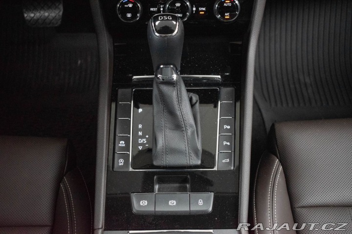 Škoda Superb 2.0 TDI L&K*2xKOLA*DS 2019