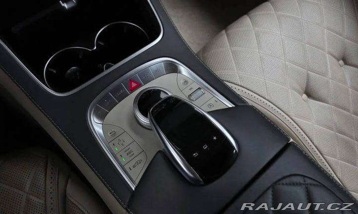 Mercedes-Benz Ostatní modely S600 MAYBACH 2016