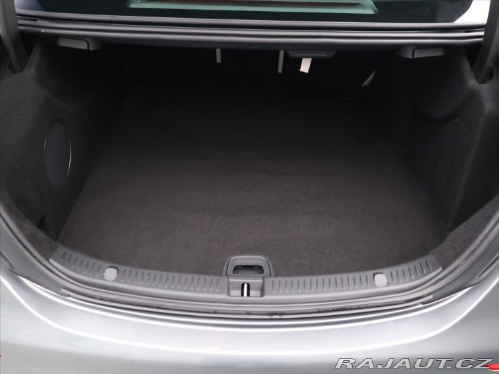 Mercedes-Benz E 3,0 450 270kW Aut. 4M DPH 2019