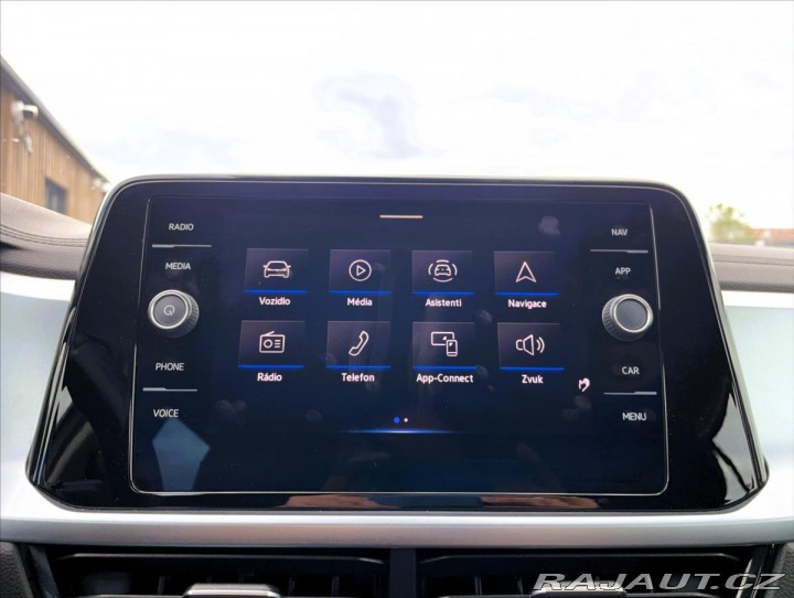 Volkswagen T-Roc 1.5 TSi 110kW DSG*Virtuál 2022