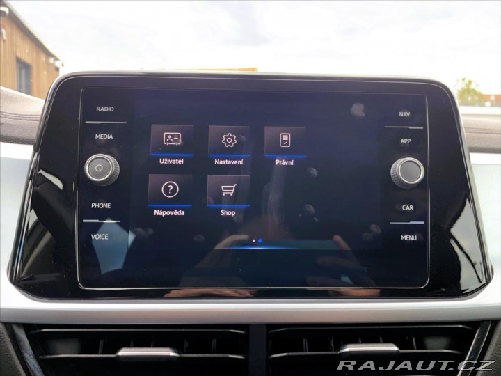 Volkswagen T-Roc 1.5 TSi 110kW DSG*Virtuál 2022
