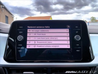 Volkswagen T-Roc 1.5 TSi 110kW DSG*Virtuál 2022