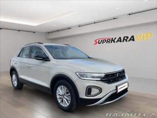 Volkswagen T-Roc 1.5 TSi 110kW DSG*Virtuál 2022
