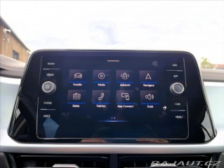 Volkswagen T-Roc 1.5 TSi 110kW DSG*Virtuál 2022