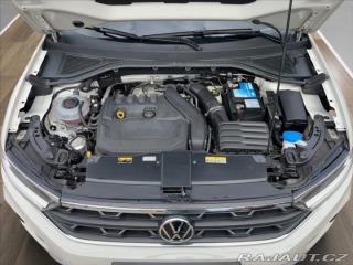 Volkswagen T-Roc 1.5 TSi 110kW DSG*Virtuál 2022