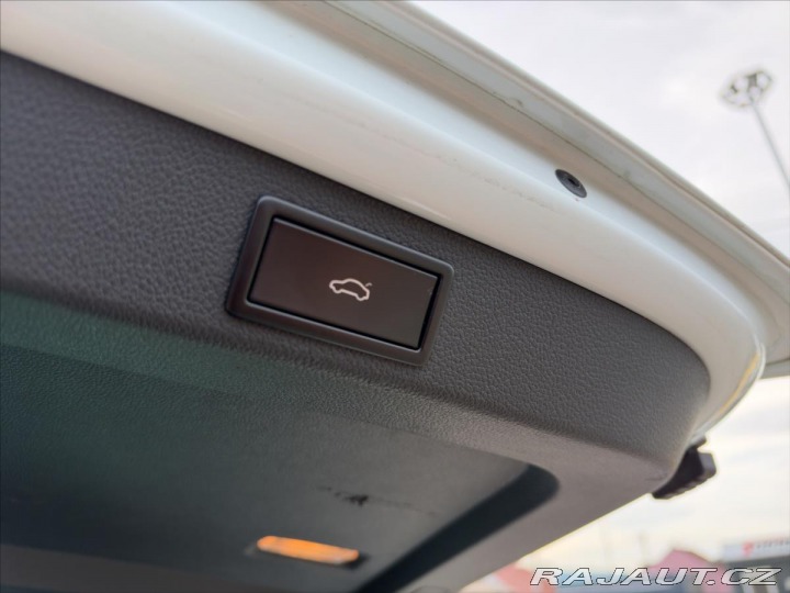 Škoda Superb 2,0 TDi DSG L&K*Panor 2018