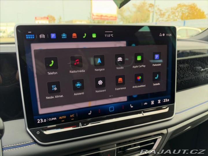 Volkswagen Tiguan 2,0 TDi R-Line*Néz.Topení 2024