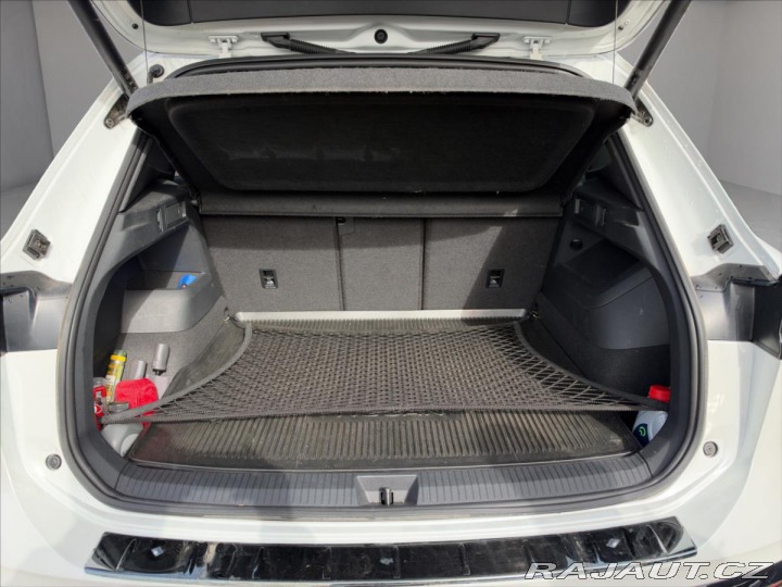 Volkswagen Tiguan 2,0 TDi R-Line*Néz.Topení 2024