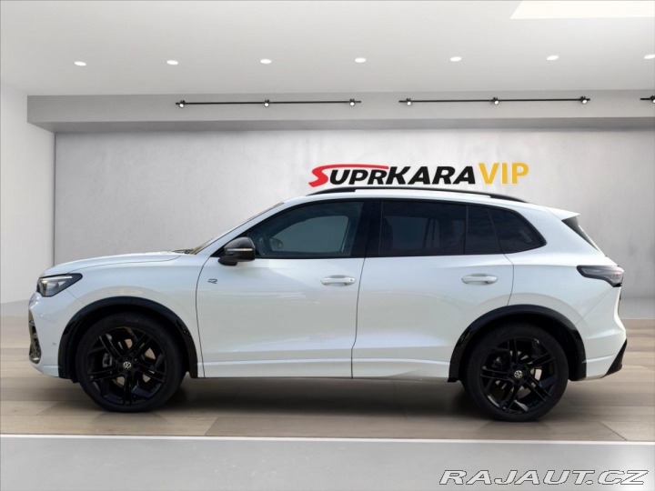 Volkswagen Tiguan 2,0 TDi R-Line*Néz.Topení 2024