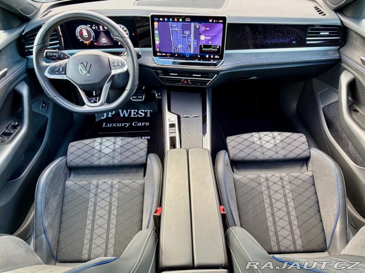 Volkswagen Passat R-Line DSG masáže MATRIX 2025
