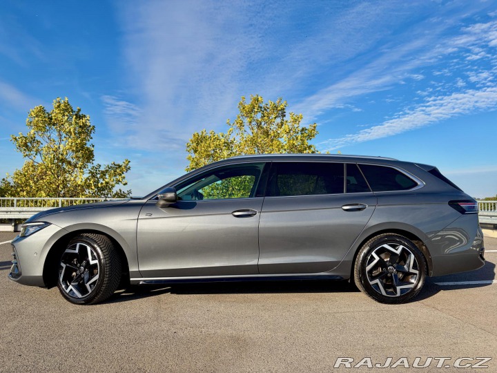 Volkswagen Passat R-Line DSG masáže MATRIX 2025