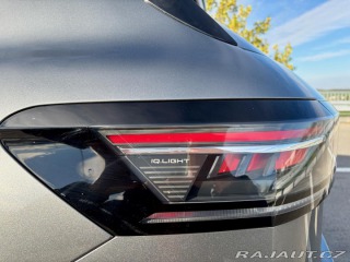 Volkswagen Passat Variant R-Line DSG masáže 2025