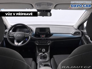 Hyundai i30 1,0 T-GDi 88kW CZ Trikolo 2018