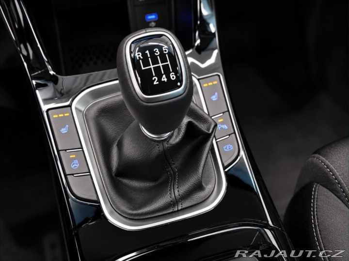 Hyundai i30 0,0 STYLE - NOVÝ VŮZ 2025