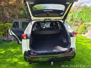 Toyota RAV4 TOVÁRNÍ ZÁRUKA 2027, PHEV 1800