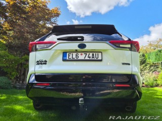 Toyota RAV4 TOVÁRNÍ ZÁRUKA 2027, PHEV 1800