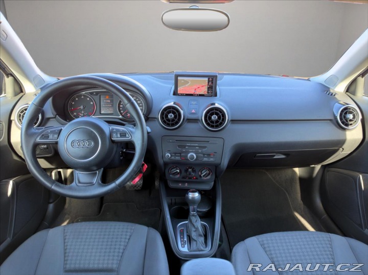 Audi A1 1,4 TFSi 90kW S-Tronic*Xe 2011