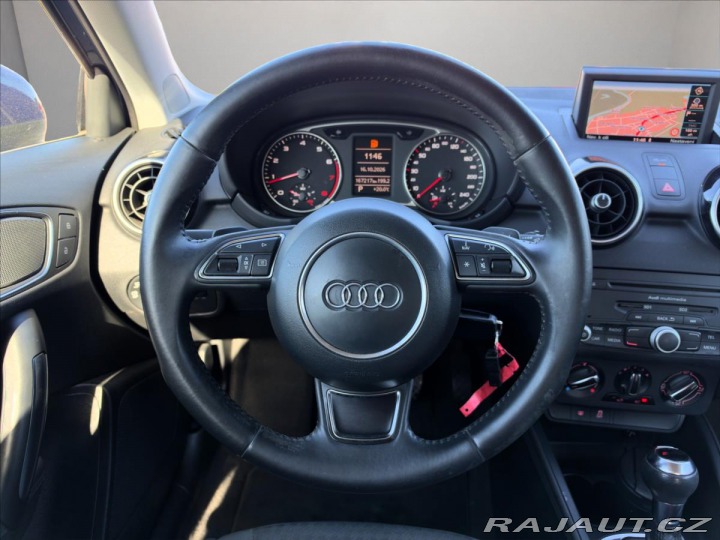 Audi A1 1,4 TFSi 90kW S-Tronic*Xe 2011