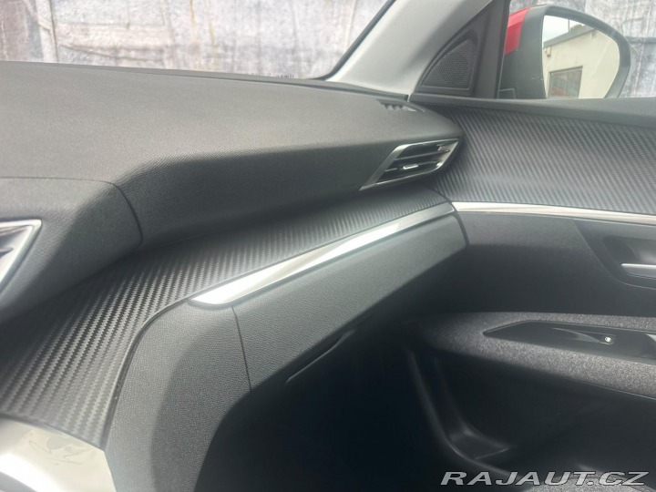 Peugeot 3008 1.2PURETECH, 96KW, TEMP. 2021