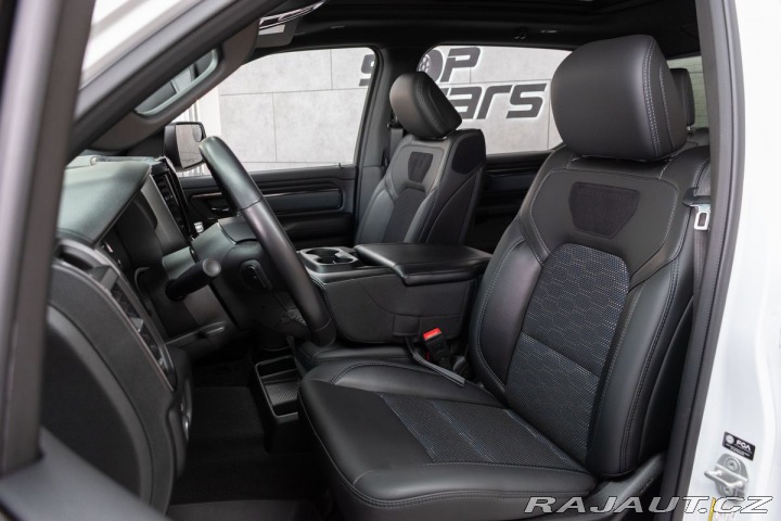 Dodge RAM 5.7 HEMI BIGHORN 4x4*PPF* 2024