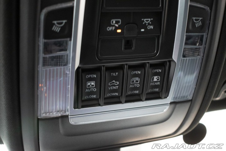 Dodge RAM 5.7 HEMI BIGHORN 4x4*PPF* 2024