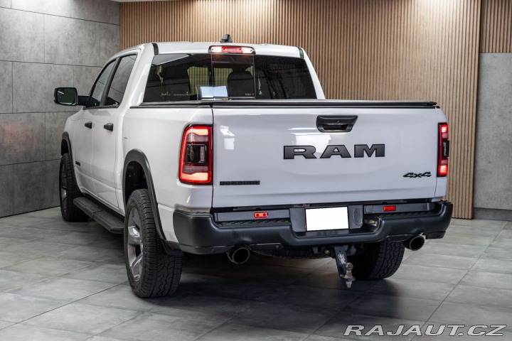 Dodge RAM 5.7 HEMI BIGHORN 4x4*PPF* 2024