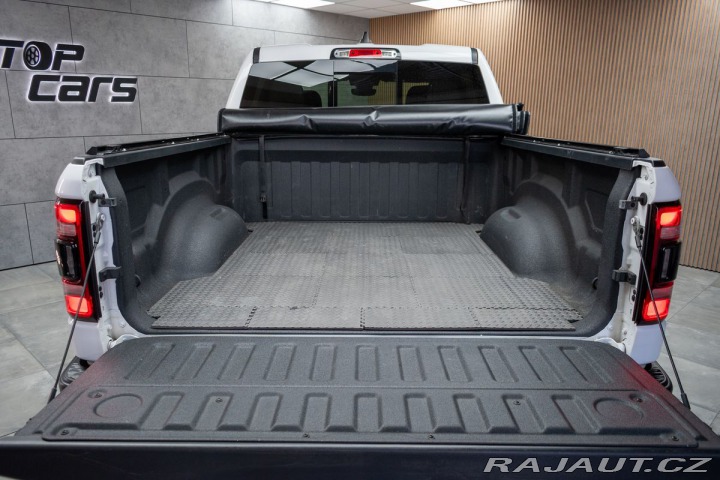 Dodge RAM 5.7 HEMI BIGHORN 4x4*PPF* 2024