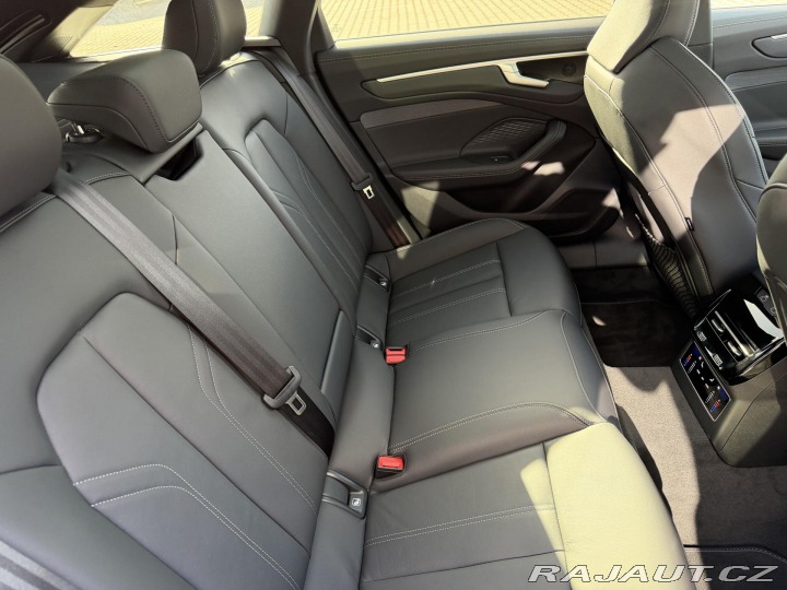 Audi A6 150kW STR 4X4 S-LINE 3D R 2026