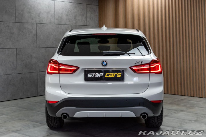 BMW X1 xDrive20d 140kW*SPORT LIN 2017