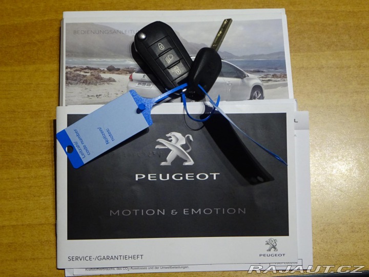 Peugeot 2008 1.2 VTi Allure AUTOMAT SE 2015