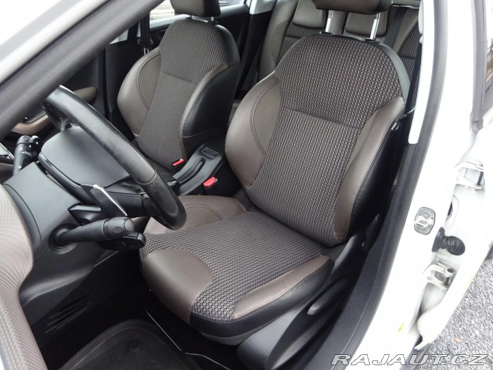 Peugeot 2008 1.2 VTi Allure AUTOMAT SE 2015