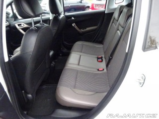 Peugeot 2008 1.2 VTi Allure AUTOMAT SE 2015