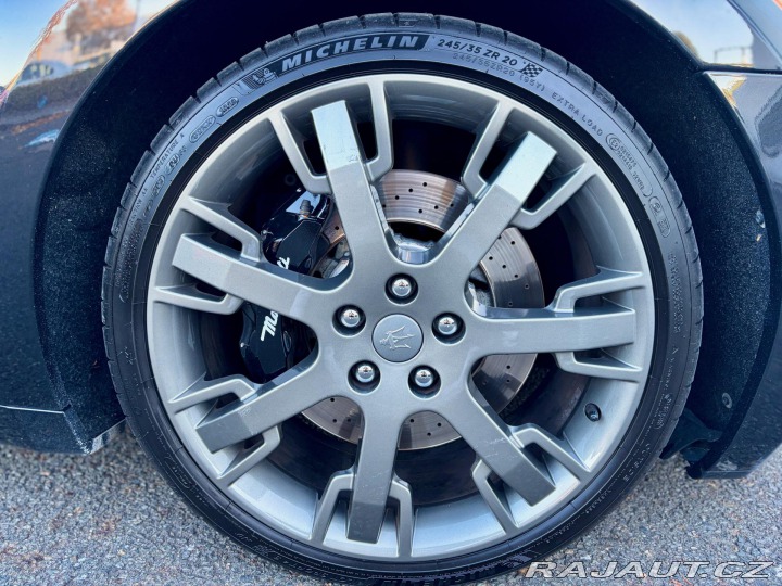 Maserati GranTurismo S 4.7 V8 1. MAJITEL 33.22 2012