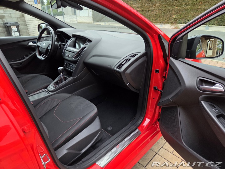 Ford Focus III 1.5 TDCi ST-Line 2018