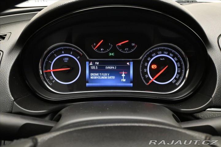 Opel Insignia 2,0 CDTI 103kW Bi-Xen taž 2014