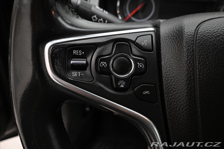 Opel Insignia 2,0 CDTI 103kW Bi-Xen taž 2014