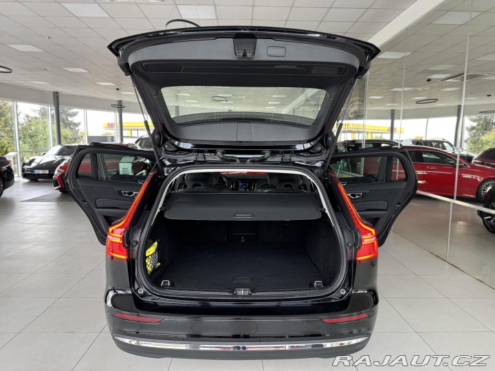 Volvo V60 T6 AWD*Recharge*KeyLess*T 2023