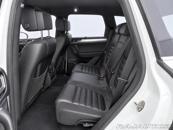 Volkswagen Touareg 3,0 TDI V6 193kW R-Line C 2015