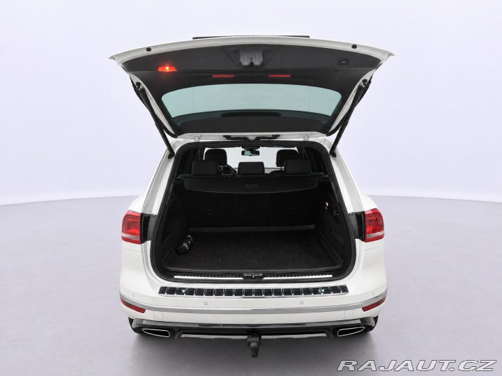 Volkswagen Touareg 3,0 TDI V6 193kW R-Line C 2015