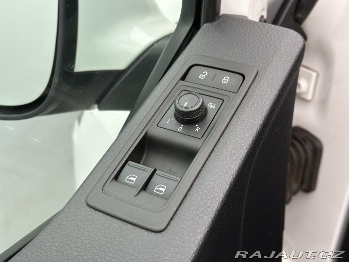 Volkswagen Caravelle 2,0 TDI 110kW DSG 9-Míst 2019