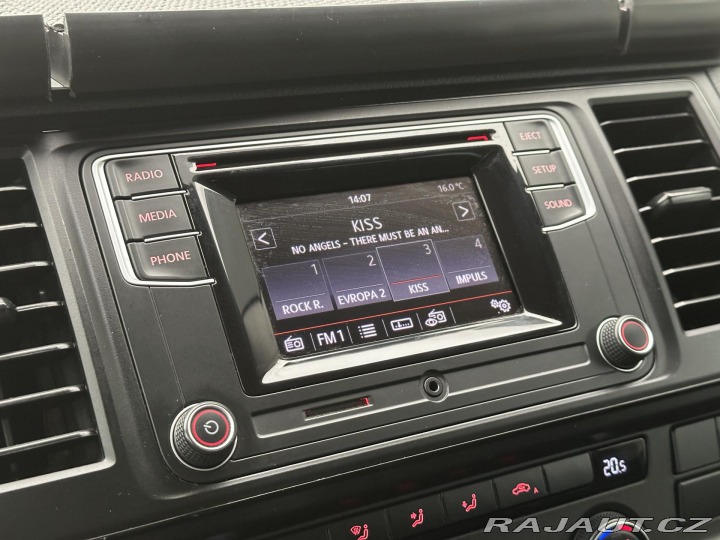 Volkswagen Caravelle 2,0 TDI 110kW DSG 9-Míst 2019