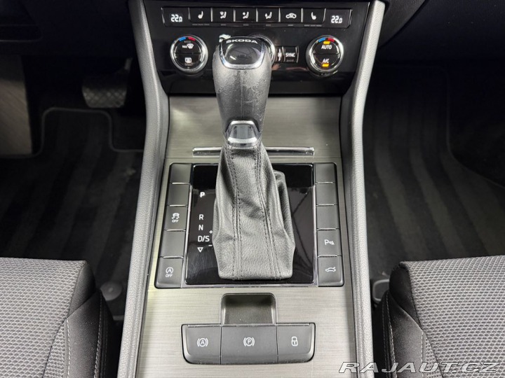 Škoda Superb 2.0TSI 140KW DSG STYLE, A 2022