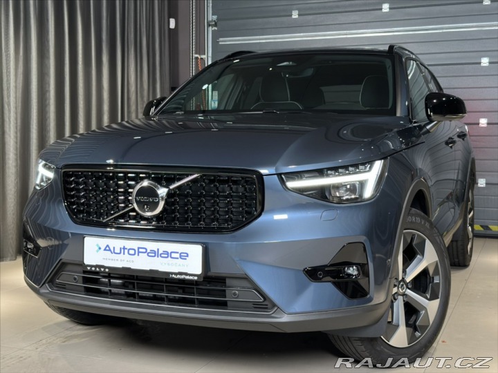 Volvo XC40 2,0 B4  Ultra 2026