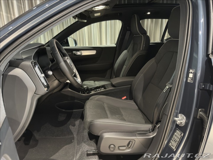 Volvo XC40 2,0 B4 Ultra 2026